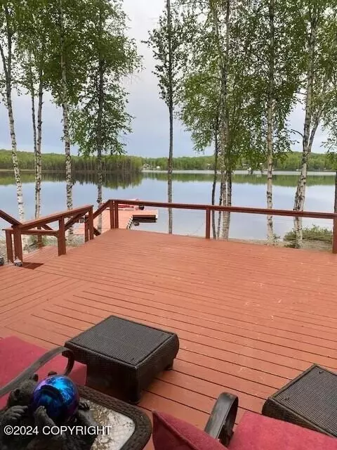 11190 N Sunny Lake Ct, Willow, AK 99688