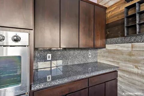 Kitchen - 1797 W River Dr, Eagle River, AK 99577 photo 7 of 9