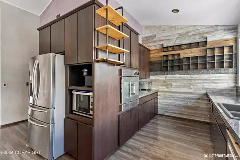 Kitchen - 1797 W River Dr, Eagle River, AK 99577 photo 5 of 9