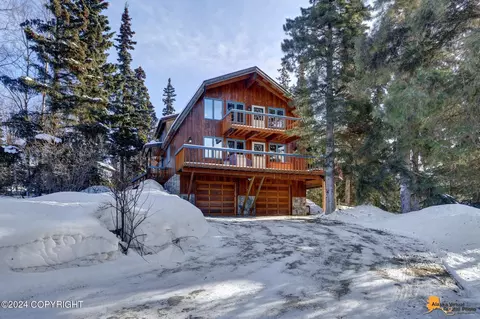 5201 E 147th Ave, Anchorage, AK 99516
