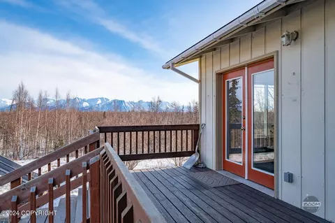 150 W Kristy Dr, Wasilla, AK 99654