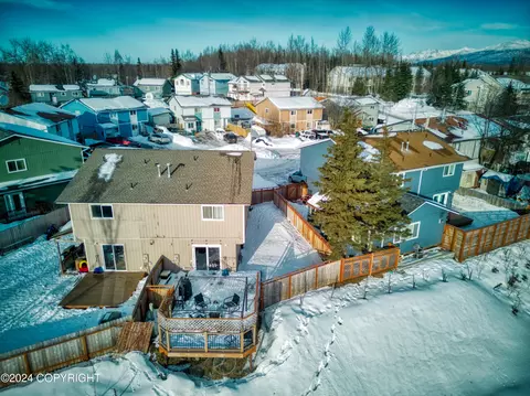 1930 Fyfe Cir, Anchorage, AK 99507