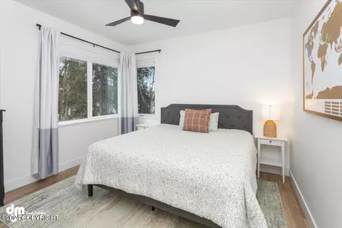 Bedroom - 18670 Genteel Cir, Eagle River, AK 99577 photo 3 of 4