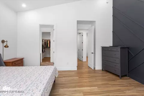 Bedroom - 18670 Genteel Cir, Eagle River, AK 99577 photo 2 of 4