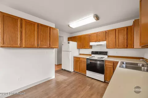 17119 Coronado Rd, Eagle River, AK 99577 photo 8