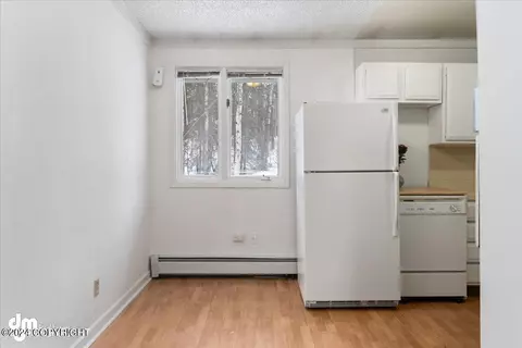 Kitchen - 16845 Young Dr, Eagle River, AK 99577 photo 8 of 15