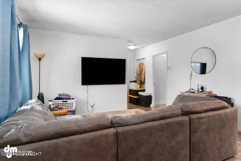 Living - 16845 Young Dr, Eagle River, AK 99577 photo 8 of 9