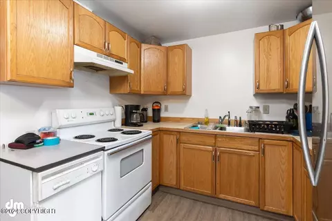 Kitchen - 16845 Young Dr, Eagle River, AK 99577 photo 2 of 15