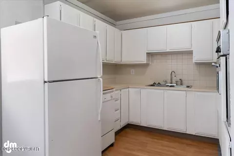 Kitchen - 16845 Young Dr, Eagle River, AK 99577 photo 9 of 15