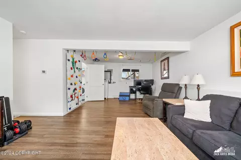 Living - 17269 Palos Verdes Dr, Eagle River, AK 99577 photo 8 of 8