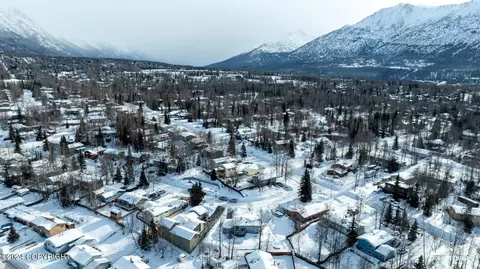 View/Area - 17269 Palos Verdes Dr, Eagle River, AK 99577 photo 4 of 10
