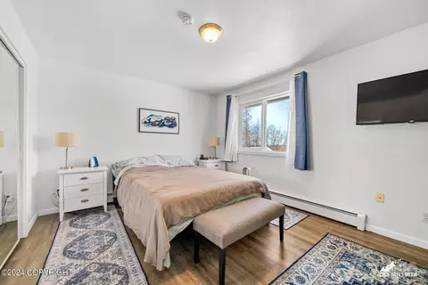 Bedroom - 17269 Palos Verdes Dr, Eagle River, AK 99577 photo 1 of 7
