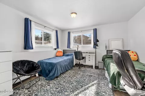 Bedroom - 17269 Palos Verdes Dr, Eagle River, AK 99577 photo 5 of 7