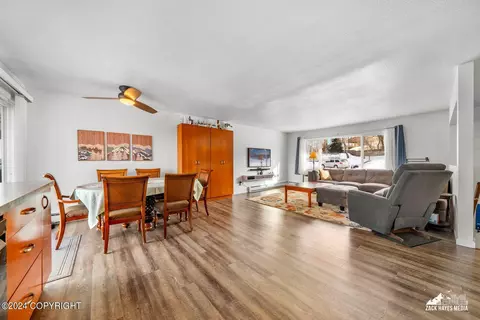 Dining - 17269 Palos Verdes Dr, Eagle River, AK 99577 photo 2 of 2