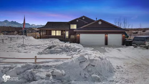 3962 E Darrington Village Ave, Wasilla, AK 99654