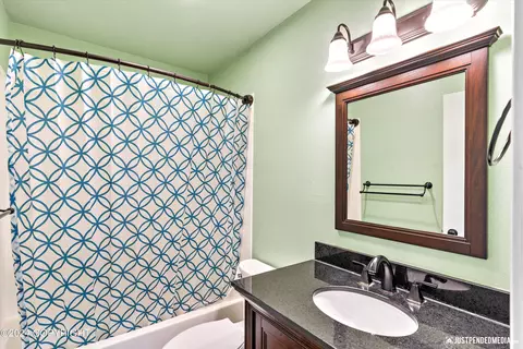 Bath - 18830 S Kanaga Loop, Eagle River, AK 99577 photo 3 of 3