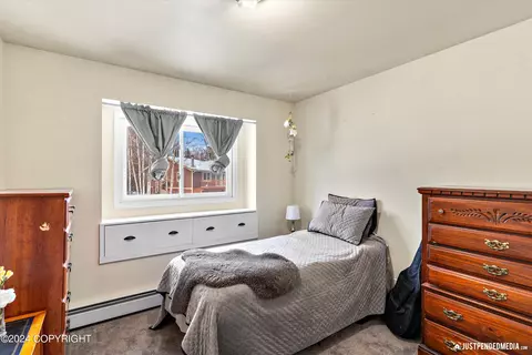 Bedroom - 18830 S Kanaga Loop, Eagle River, AK 99577 photo 3 of 6