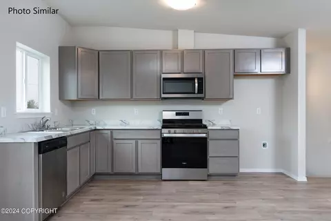 1213 E 16th Ave # 4, Anchorage, AK 99501 photo 4