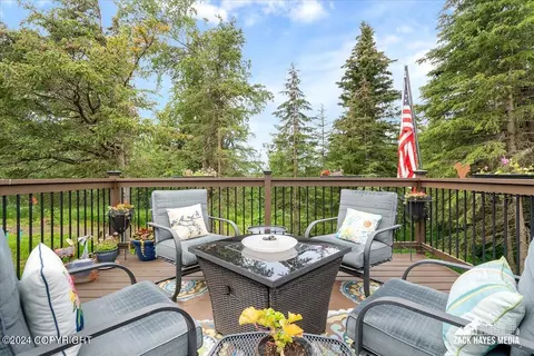 Exterior - 11940 Circle Dr, Anchorage, AK 99507 photo 21 of 27