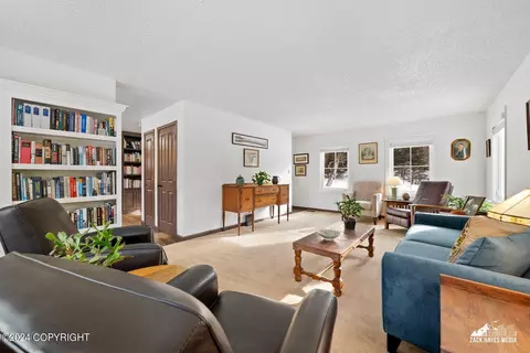 Living - 11940 Circle Dr, Anchorage, AK 99507 photo 4 of 7