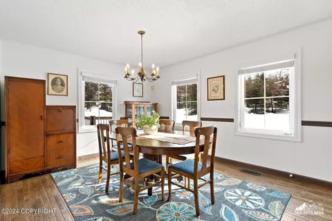 Dining - 11940 Circle Dr, Anchorage, AK 99507 photo 2 of 4