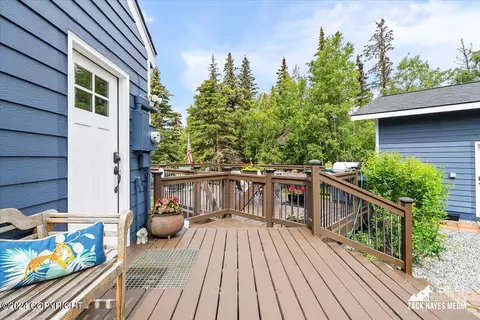 Exterior - 11940 Circle Dr, Anchorage, AK 99507 photo 19 of 27