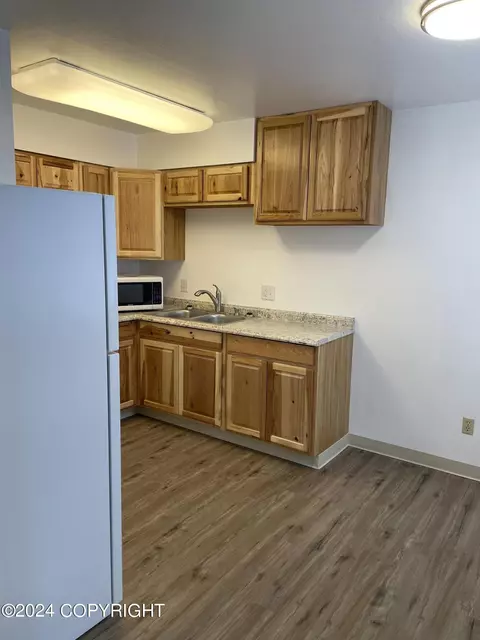 8530 Kluane Ave, Anchorage, AK 99504 photo 8