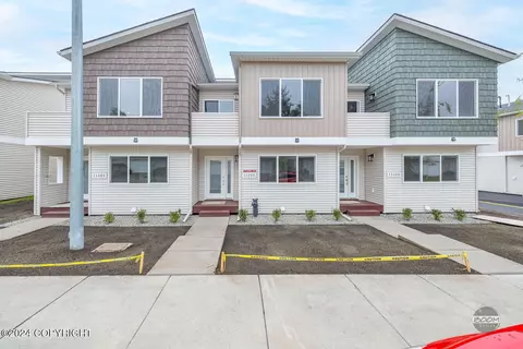 11406 Conquistador Dr # 37B, Eagle River, AK 99577