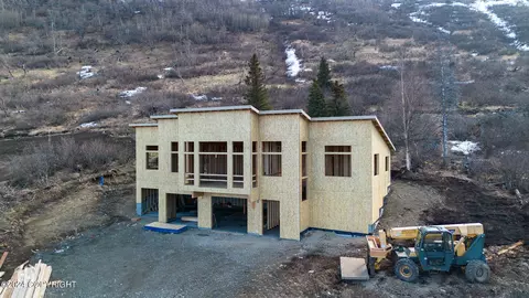 13837 Canyon Rd, Anchorage, AK 99516