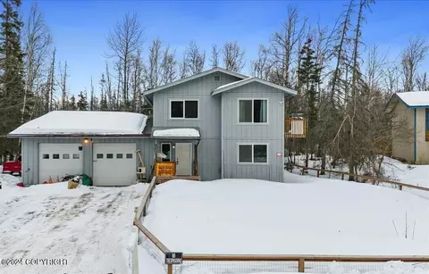 2240 E Grizzly Bear Dr, Wasilla, AK 99654
