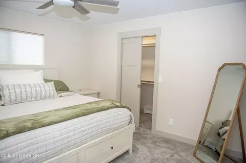 Bedroom - 3536 E 17th Ave, Anchorage, AK 99508 photo 2 of 8