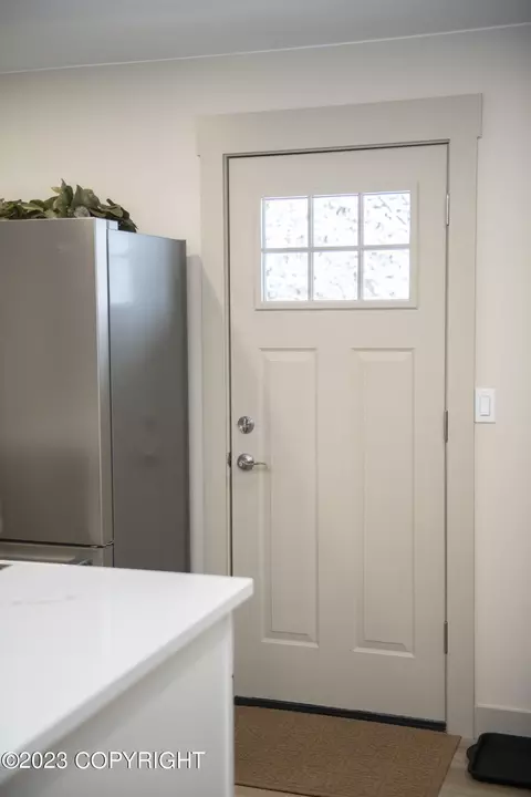 Entry Way - 3536 E 17th Ave, Anchorage, AK 99508 photo 2 of 2