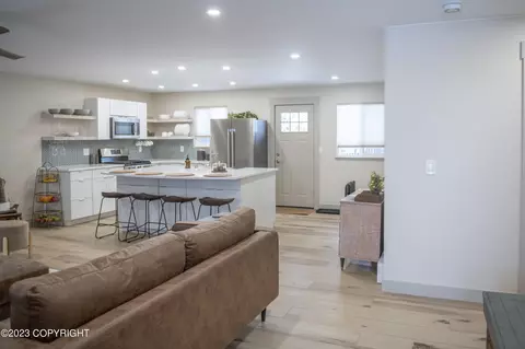 Living - 3536 E 17th Ave, Anchorage, AK 99508 photo 2 of 6