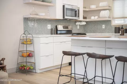 Kitchen - 3536 E 17th Ave, Anchorage, AK 99508 photo 15 of 15