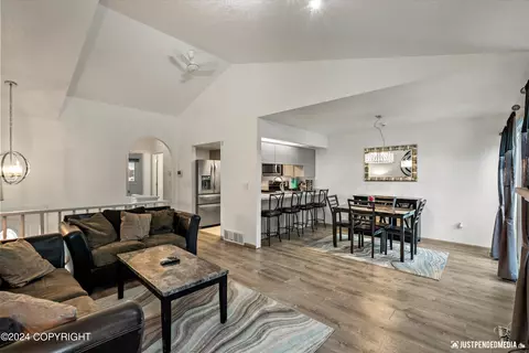 Living - 8960 Joy Cir, Anchorage, AK 99502 photo 3 of 4