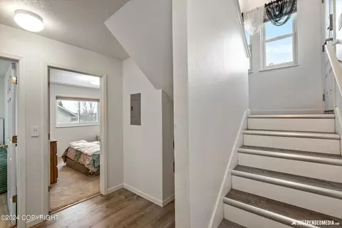 Entry Way - 8960 Joy Cir, Anchorage, AK 99502 photo 1 of 3