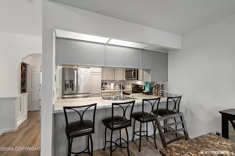 Kitchen - 8960 Joy Cir, Anchorage, AK 99502 photo 2 of 6