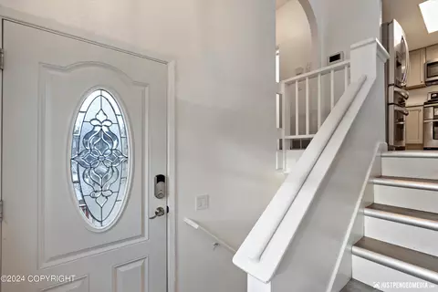 Entry Way - 8960 Joy Cir, Anchorage, AK 99502 photo 2 of 3