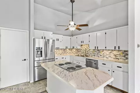 Kitchen - 18512 S Kanaga Loop, Eagle River, AK 99577 photo 1 of 4