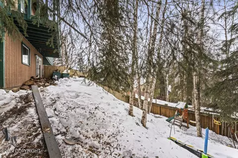 Exterior - 18512 S Kanaga Loop, Eagle River, AK 99577 photo 8 of 10