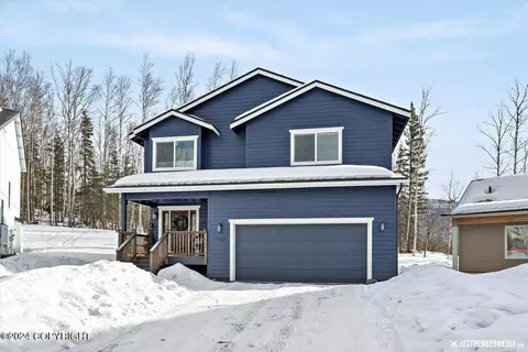 13346 Curry Ridge Cir, Eagle River, AK 99577