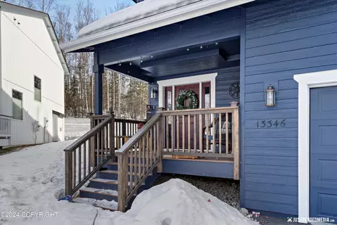 Exterior - 13346 Curry Ridge Cir, Eagle River, AK 99577 photo 4 of 7