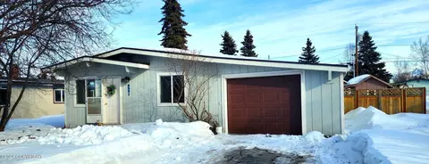 8321 Nordale St, Anchorage, AK 99502