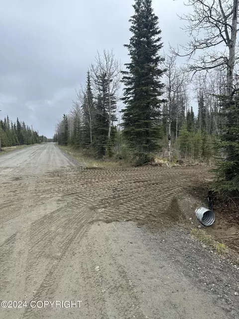 L3 Tri Road, Kasilof, AK 99610