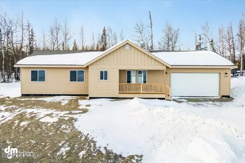 2759 N Northgate Pl, Wasilla, AK 99654