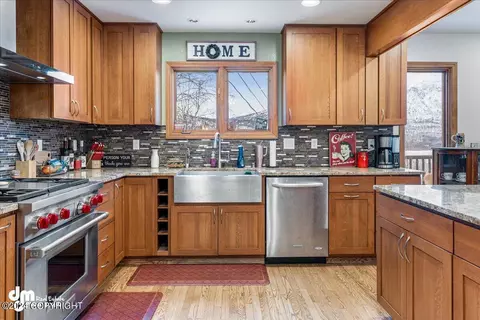22423 Eagle River Rd, Eagle River, AK 99577 photo 15