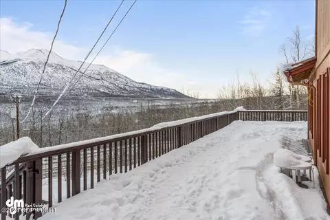 22423 Eagle River Rd, Eagle River, AK 99577 photo 33
