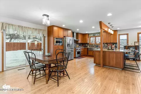 22423 Eagle River Rd, Eagle River, AK 99577 photo 10