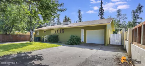 2904 Aspen Dr, Anchorage, AK 99517
