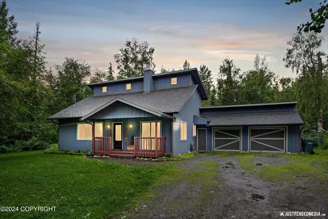 3200 N Talbot Cir, Wasilla, AK 99654